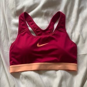 NIKE sports bra